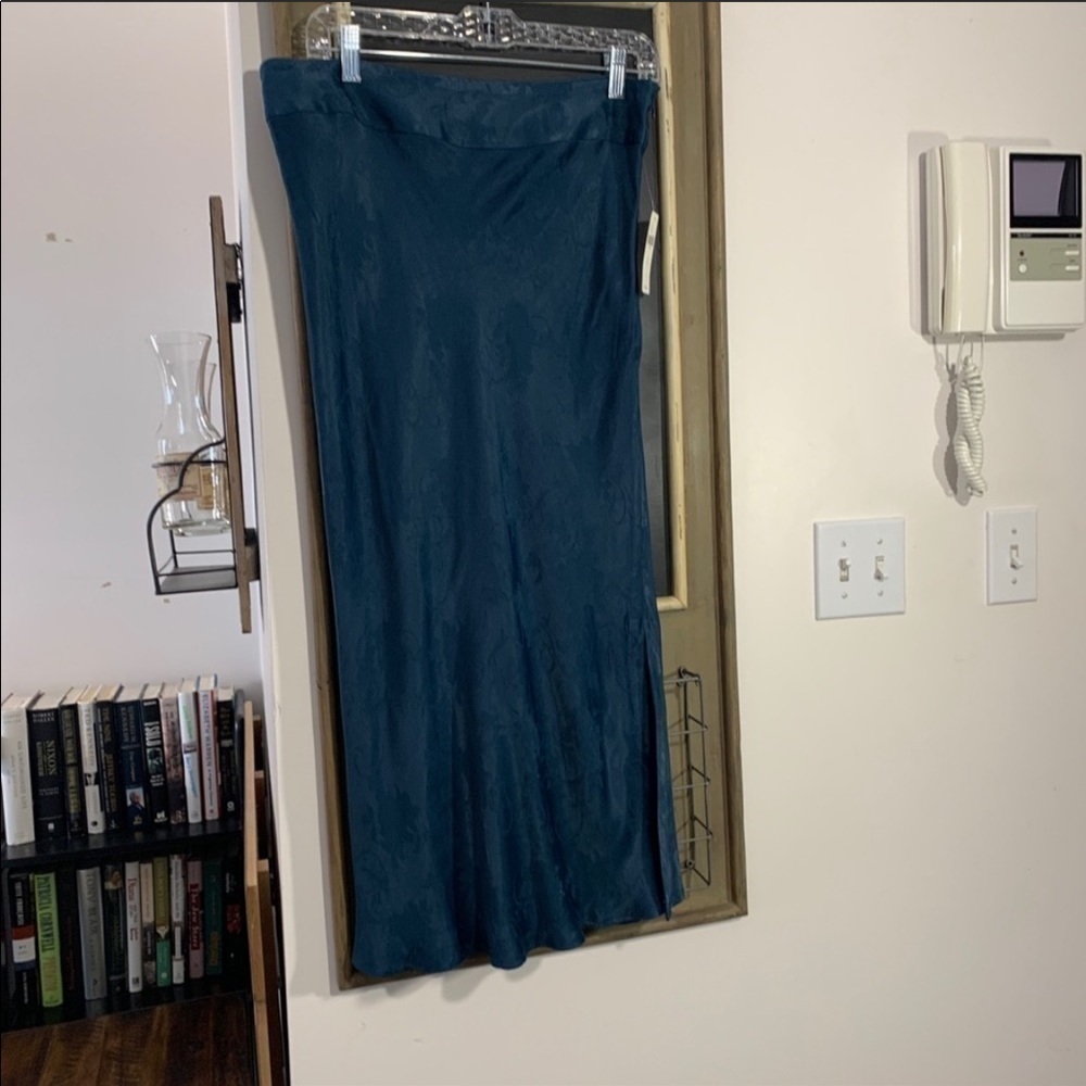 LAnthropologie Moulinette Soeurs Adelyn Skirt - Picture 6 of 8